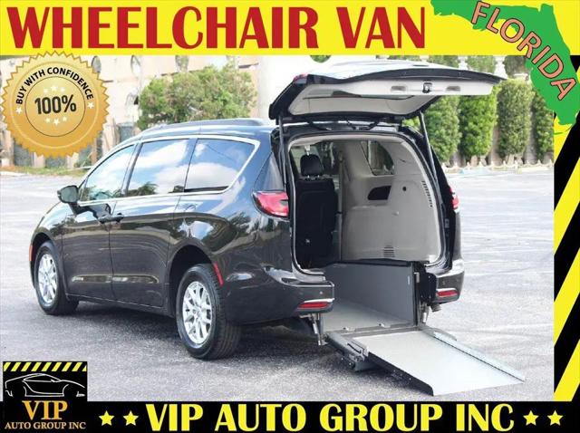 2022 Chrysler Pacifica Touring L for sale in Clearwater, FL