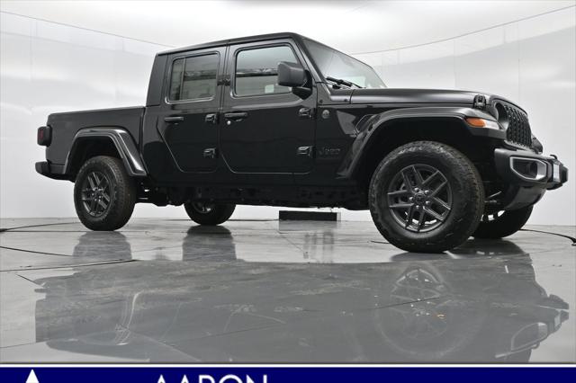 2025 Jeep Gladiator GLADIATOR SPORT S 4X4
