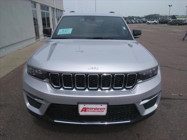 2025 Jeep Grand Cherokee GRAND CHEROKEE LIMITED 4X4 2025 Jeep Grand Cherokee GRAND CHEROKEE LIMITED 4X4