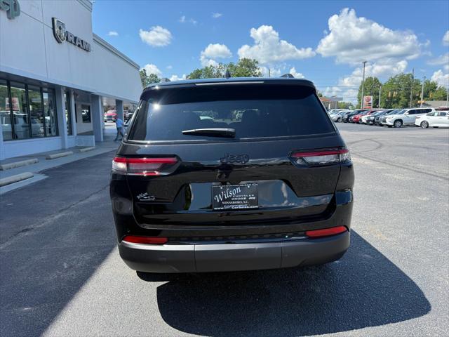 2025 Jeep Grand Cherokee Altitude X 4x2