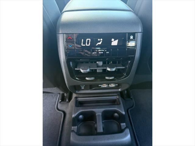 2025 Jeep Grand Cherokee Altitude X 4x2