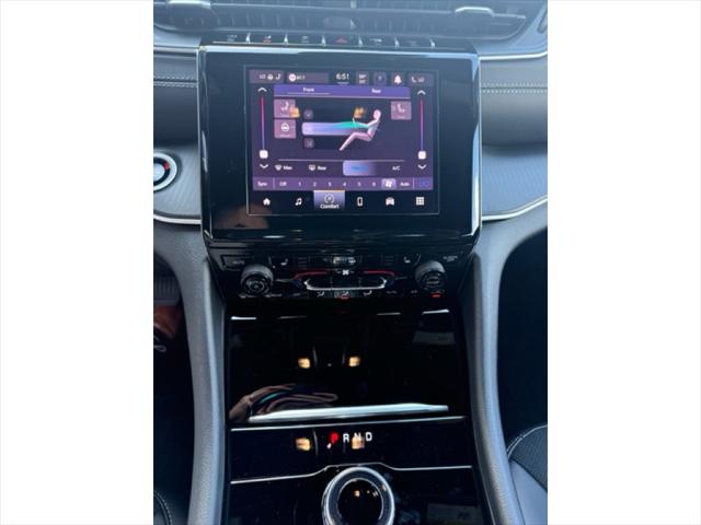 2025 Jeep Grand Cherokee Altitude X 4x2