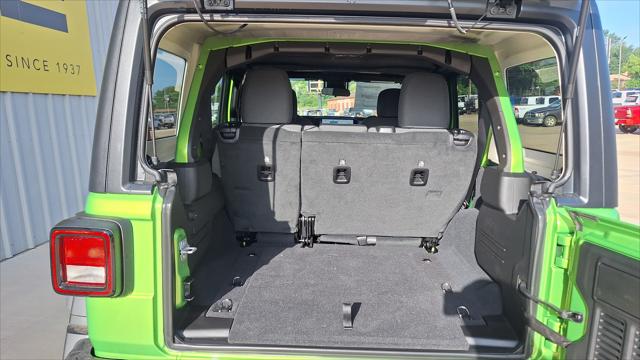 2025 Jeep Wrangler 4-Door Willys 4x4