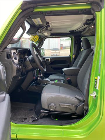 2025 Jeep Wrangler 4-Door Willys 4x4
