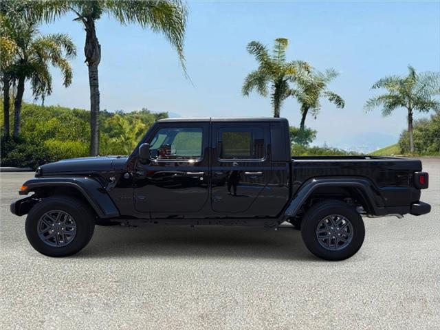 2025 Jeep Gladiator GLADIATOR SPORT S 4X4