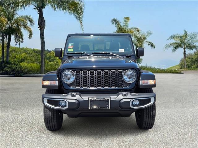 2025 Jeep Gladiator GLADIATOR SPORT S 4X4