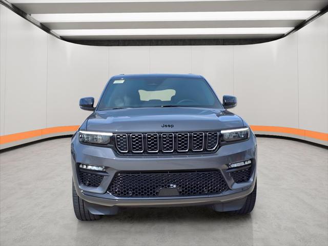 2025 Jeep Grand Cherokee GRAND CHEROKEE SUMMIT 4X4