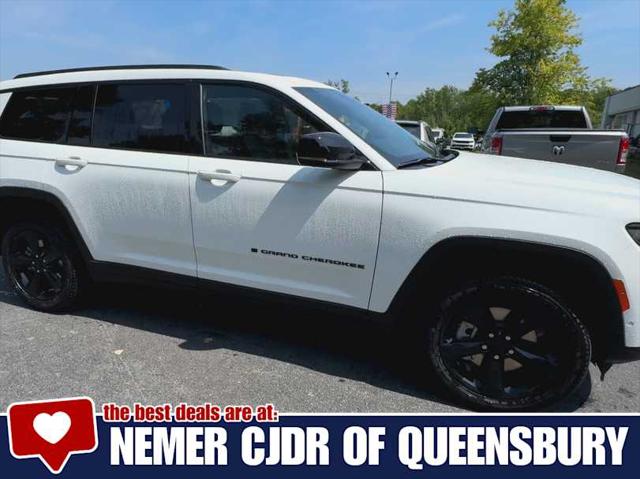 2025 Jeep Grand Cherokee GRAND CHEROKEE L LIMITED 4X4