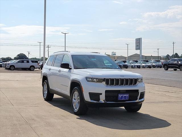 2025 Jeep Grand Cherokee GRAND CHEROKEE L LAREDO X 4X4