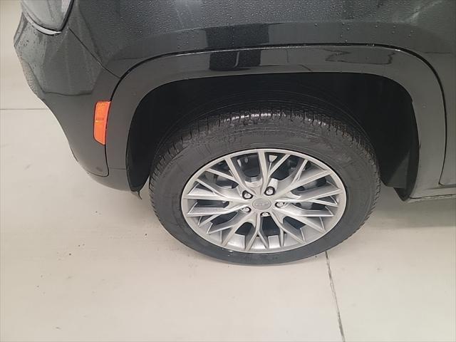 2025 Jeep Grand Cherokee GRAND CHEROKEE SUMMIT 4X4