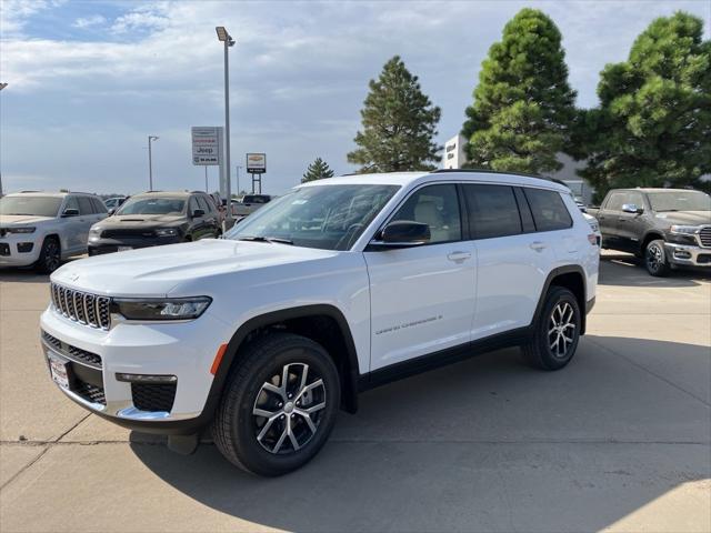 2025 Jeep Grand Cherokee GRAND CHEROKEE L LIMITED 4X4