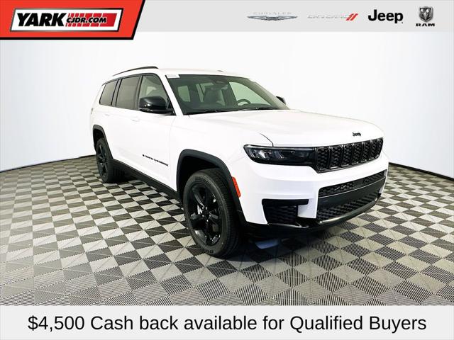 2025 Jeep Grand Cherokee GRAND CHEROKEE L ALTITUDE 4X4