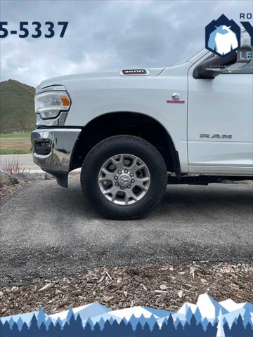 2024 RAM 3500 Laramie Crew Cab 4x4 8 Box