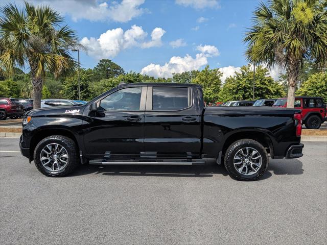 2022 Chevrolet Silverado 1500 4WD Crew Cab Short Bed RST