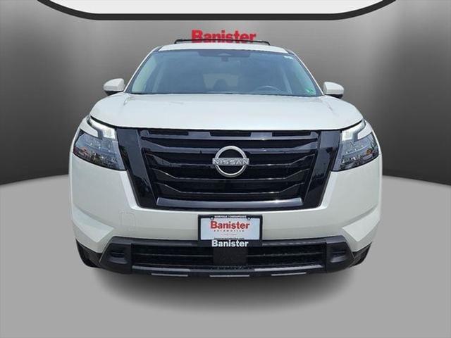 2024 Nissan Pathfinder SV FWD