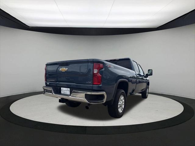 2024 Chevrolet Silverado 3500HD 4WD Crew Cab Long Bed LTZ