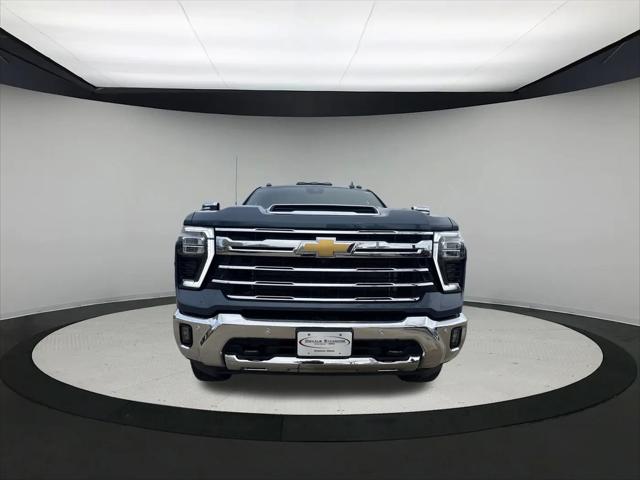 2024 Chevrolet Silverado 3500HD 4WD Crew Cab Long Bed LTZ