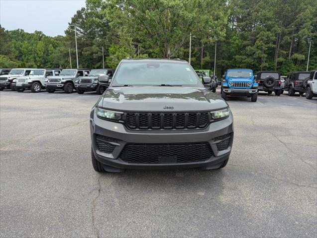 2022 Jeep Grand Cherokee Altitude 4x4
