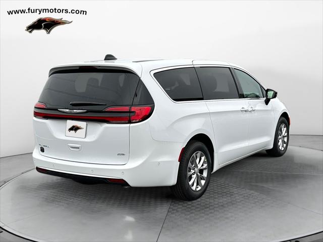 2025 Chrysler Pacifica PACIFICA SELECT AWD