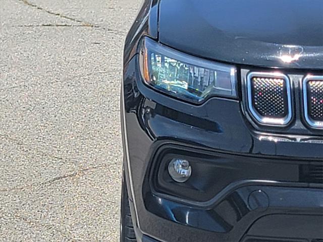 2022 Jeep Compass Latitude FWD