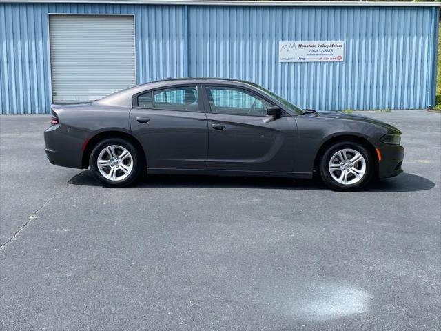 2022 Dodge Charger SXT RWD