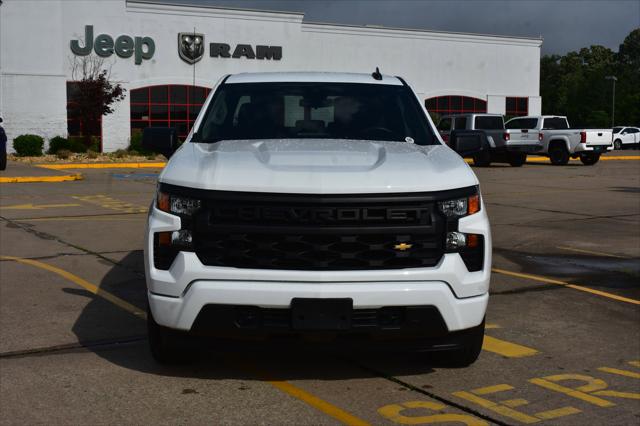 2024 Chevrolet Silverado 1500 2WD Crew Cab Short Bed Custom