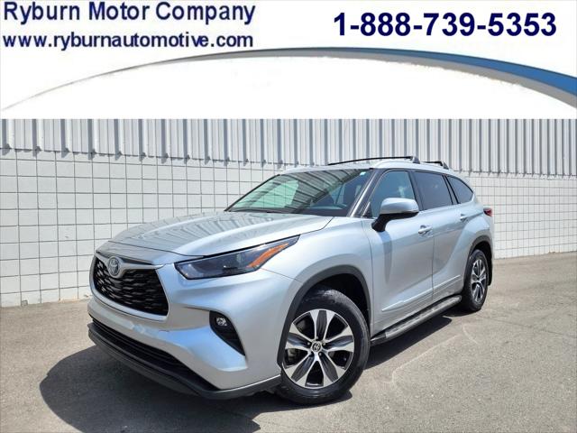 2022 Toyota Highlander Hybrid XLE