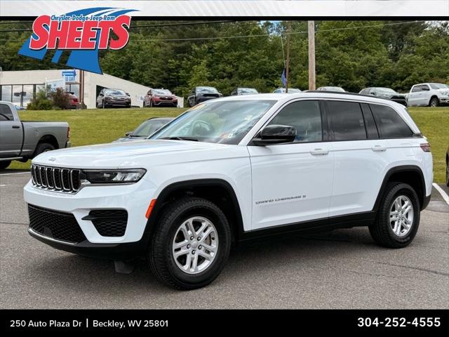 2024 Jeep Grand Cherokee Laredo 4x4