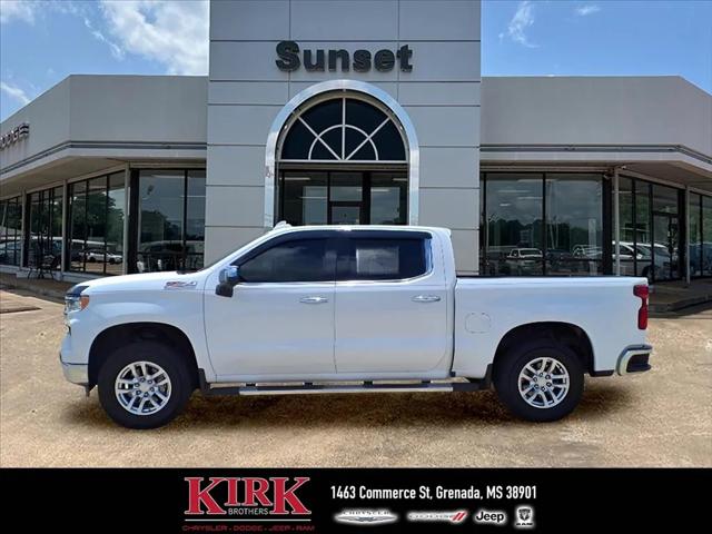 2023 Chevrolet Silverado 1500 4WD Crew Cab Short Bed LTZ