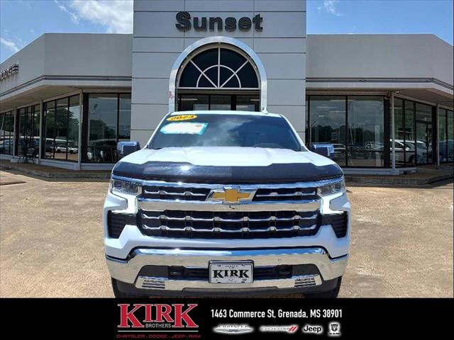 2023 Chevrolet Silverado 1500 4WD Crew Cab Short Bed LTZ