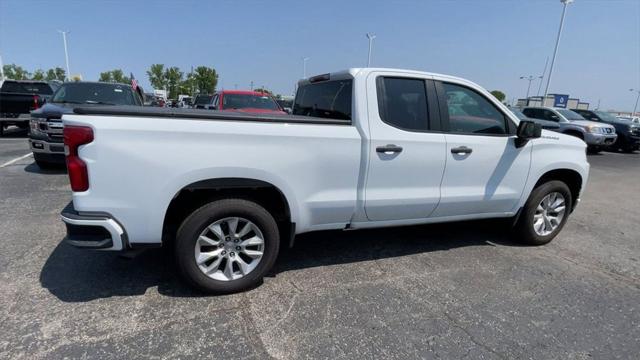 2021 Chevrolet Silverado 1500 2WD Double Cab Standard Bed Custom