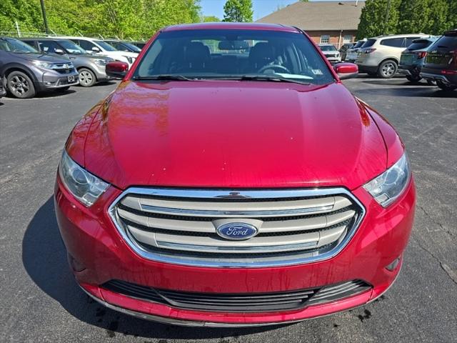 2016 Ford Taurus SEL