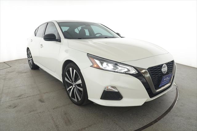 2021 Nissan Altima SR FWD