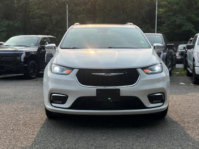 2021 Chrysler Pacifica Limited AWD