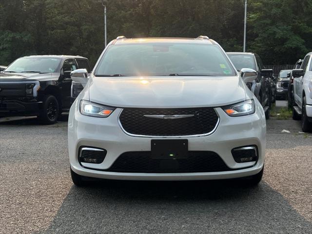 2021 Chrysler Pacifica Limited AWD