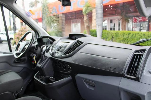 2015 Ford Transit Cutaway T-350