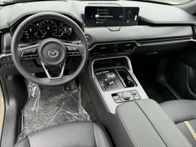 2025 Mazda CX-70 Premium Plus Package