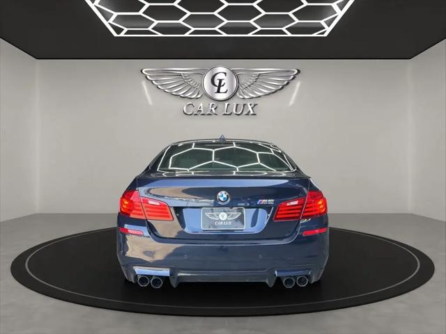 2015 BMW M5 Standard