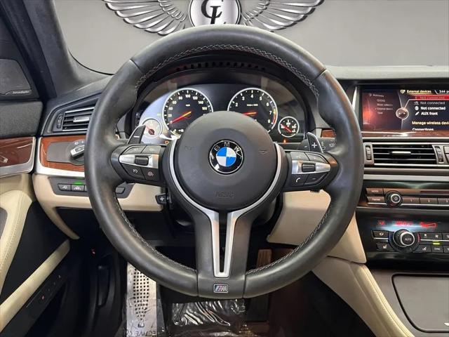 2015 BMW M5 Standard