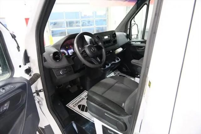 2019 Mercedes-Benz Sprinter 1500 Standard Roof I4