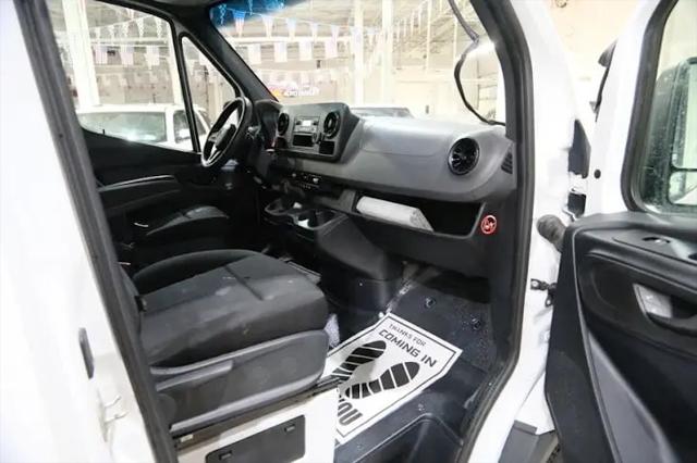 2019 Mercedes-Benz Sprinter 1500 Standard Roof I4