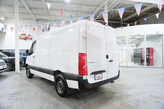 2019 Mercedes-Benz Sprinter 1500 Standard Roof I4