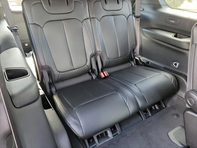 2025 Jeep Grand Cherokee L Limited 4x2