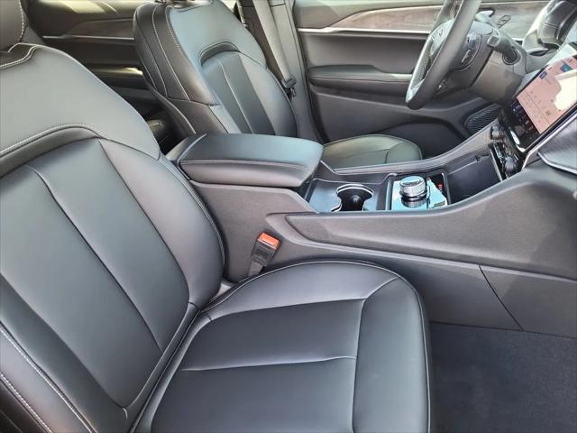 2025 Jeep Grand Cherokee L Limited 4x2