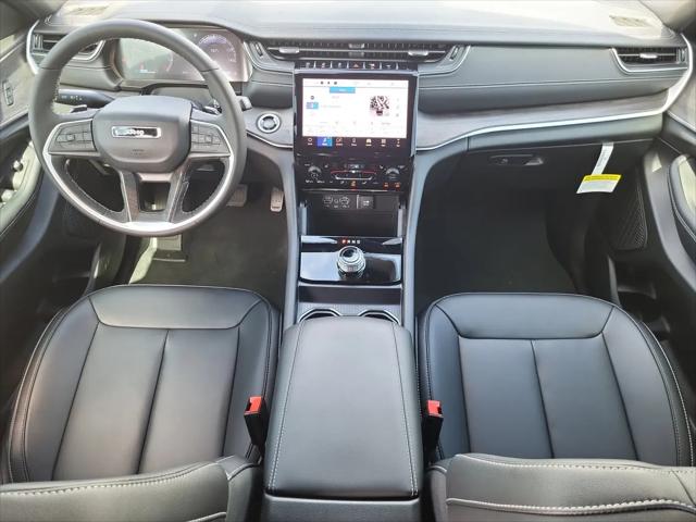 2025 Jeep Grand Cherokee L Limited 4x2
