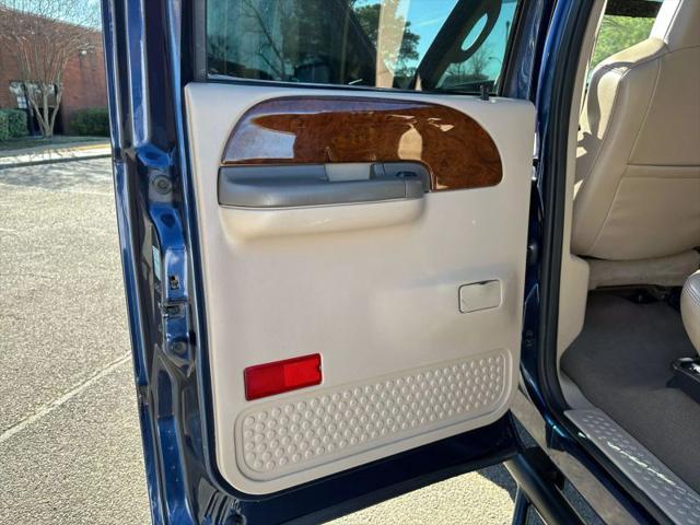 2004 Ford F-250 Lariat