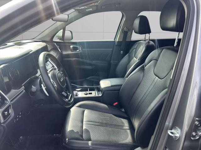 2022 Kia Sorento Hybrid SX