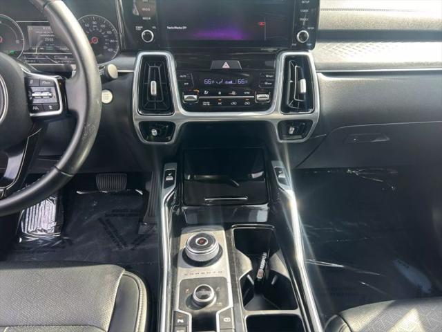 2022 Kia Sorento Hybrid SX