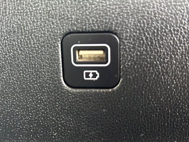 2022 Kia Sorento Hybrid SX