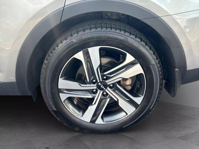 2022 Kia Sorento Hybrid SX